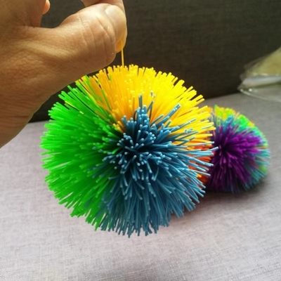 Kleurrijke apen stressbal siliconen pluizige bal fijngevoelige siliconen koosh bal