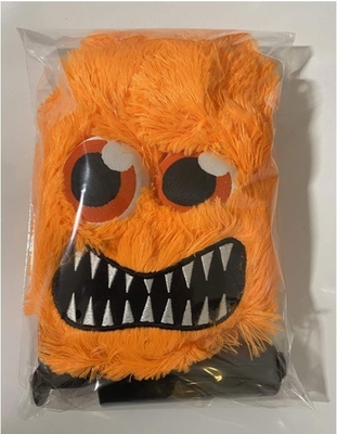 Unisex stijl 9 &quot;opblaasbaar grappig gezicht harig voetbal met grote ogen bouncy knuffel vrienden